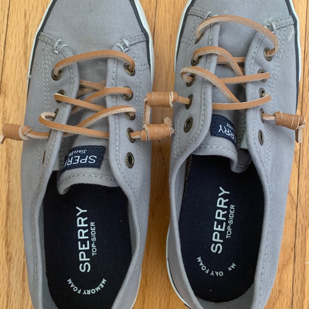 A pair of shoes